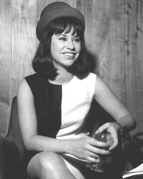 Addio ad Astrud Gilberto - Conquiste del Lavoro